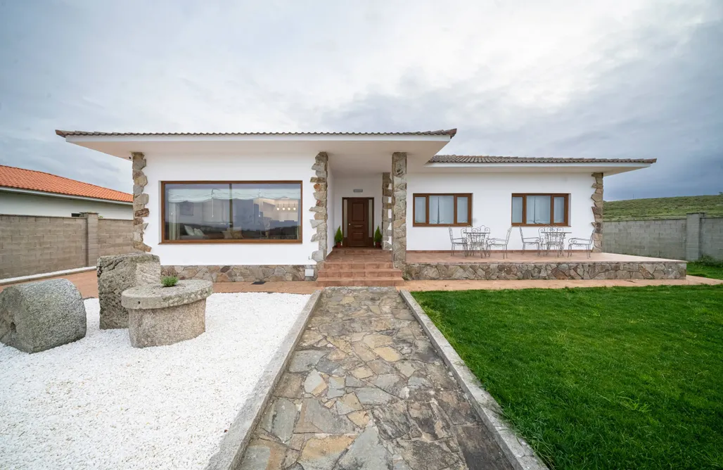 AlohaCamp accommodation Punta Galiana 4