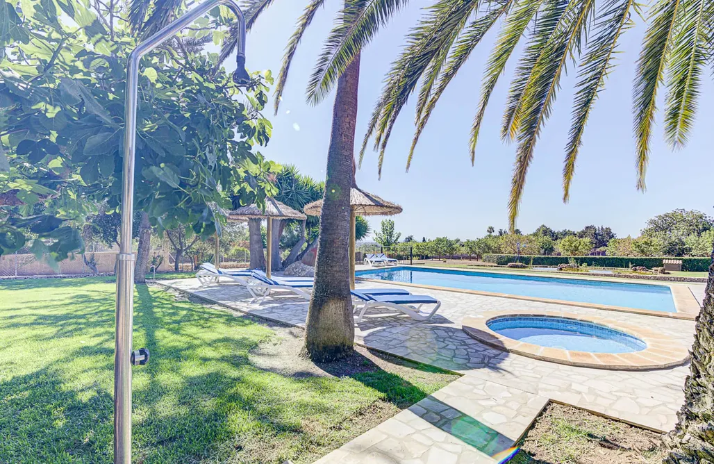 noclegi AlohaCamp Finca Can Bosco 5