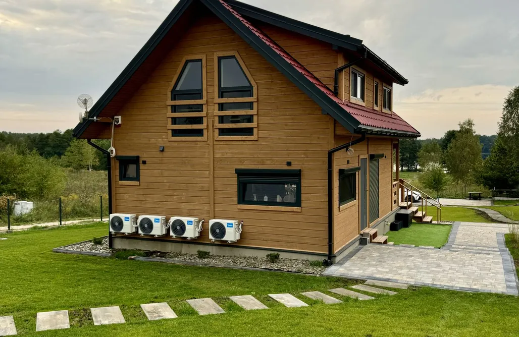 noclegi AlohaCamp Dom nad jeziorem Dadaj 4