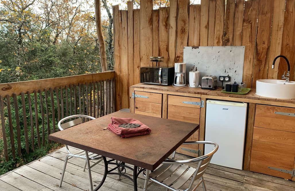 AlohaCamp Cabane perchée Libellule 4