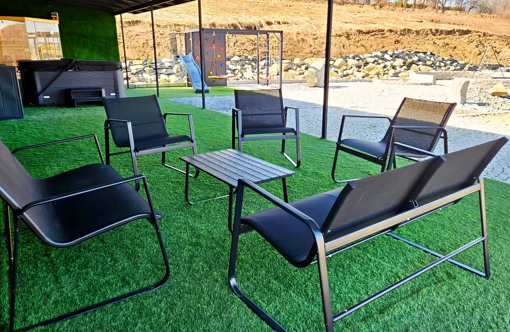 noclegi AlohaCamp Secret Barn  4