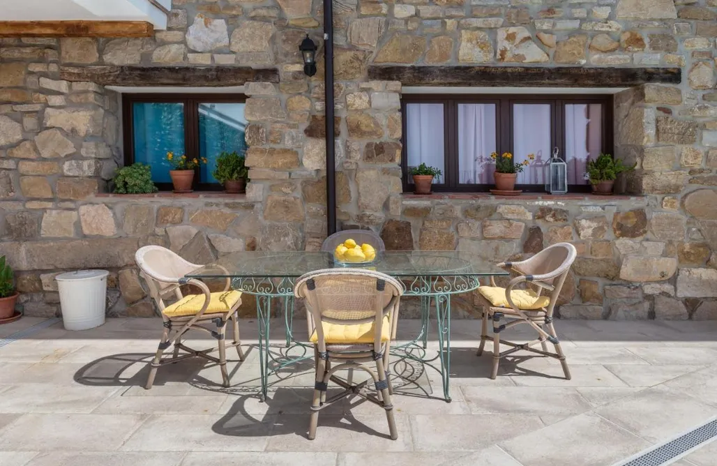 AlohaCamp accommodation El Imperio 1