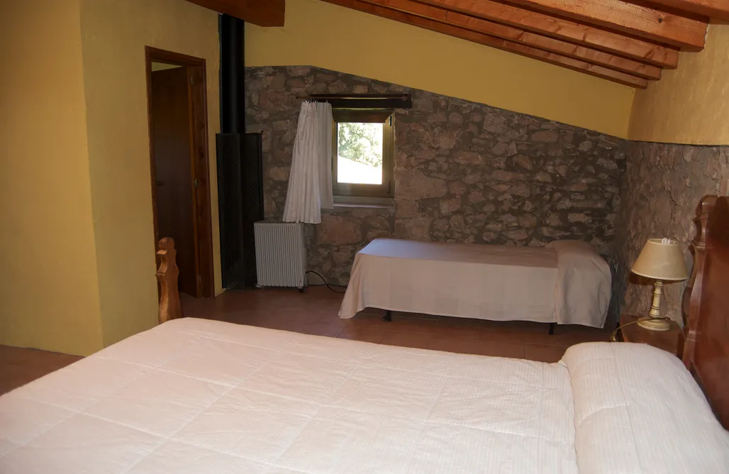 alojamientos AlohaCamp Casa Rural El Callís 1