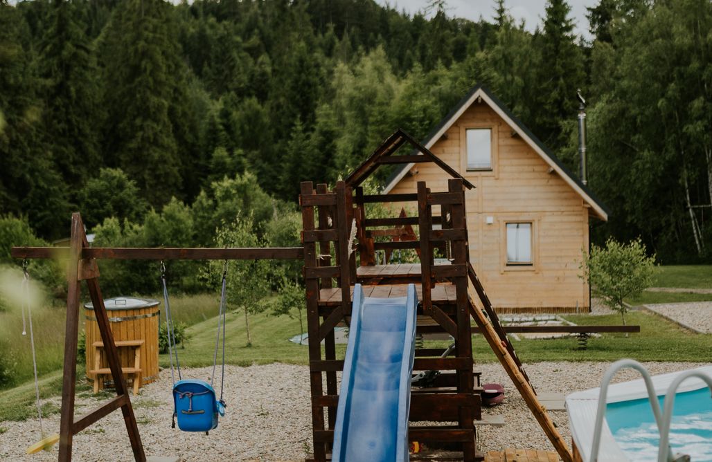 noclegi AlohaCamp Domki Pod Halą Krupową 1