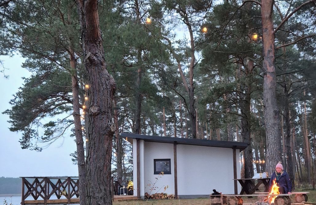 AlohaCamp Domek biały 1