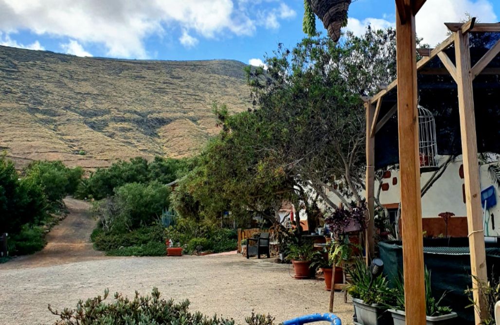 Casa Rural Con Piscina Gran Canaria Ventana a la montaña - minicasa en Puerto de Rosario 1