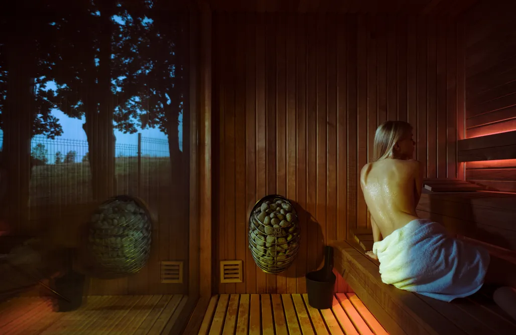 AlohaCamp Dom VIP 08B 1