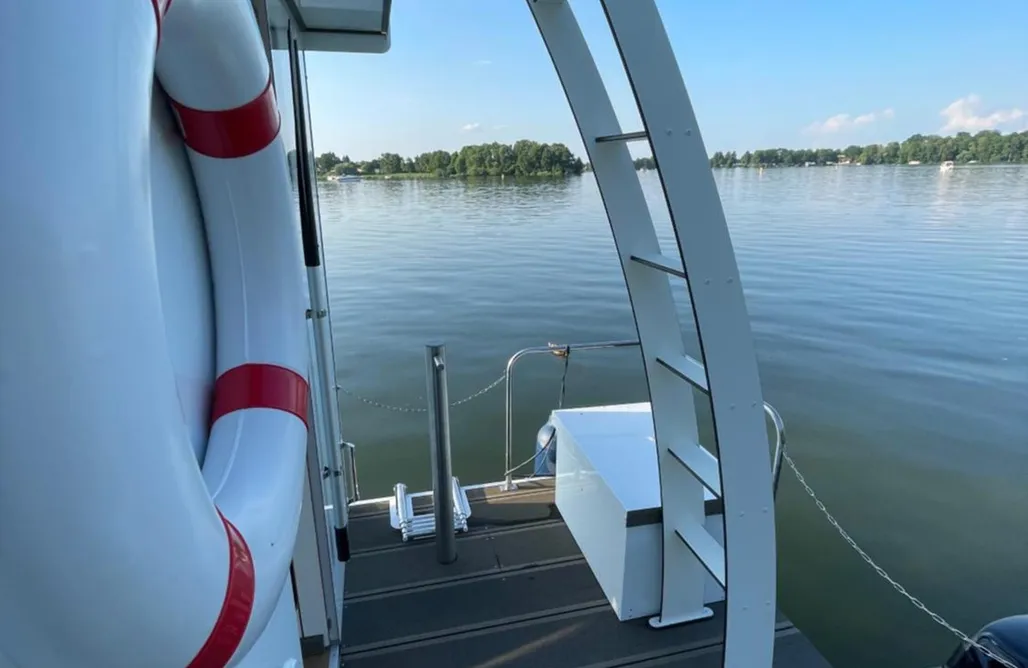 AlohaCamp accommodation AhoiWerder Rollyboot Florina  5