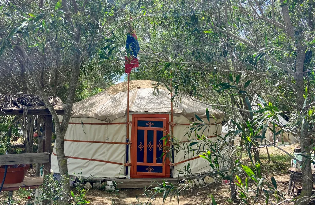 Unterkunft AlohaCamp Yurta - Finca Fahala Bohemian Style 1