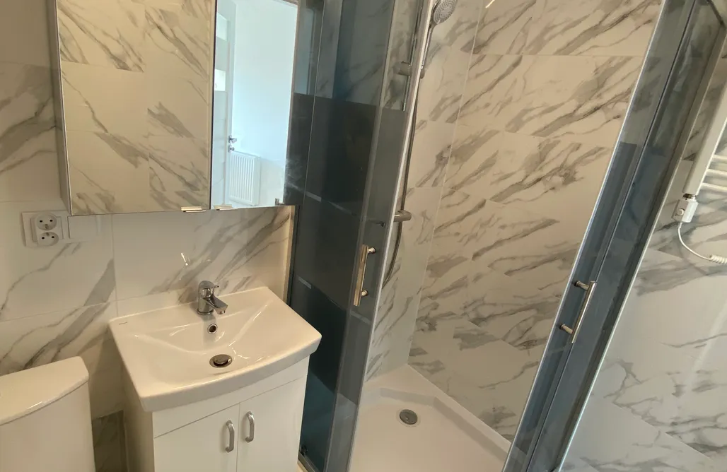 noclegi AlohaCamp Apartament nad jeziorem  1