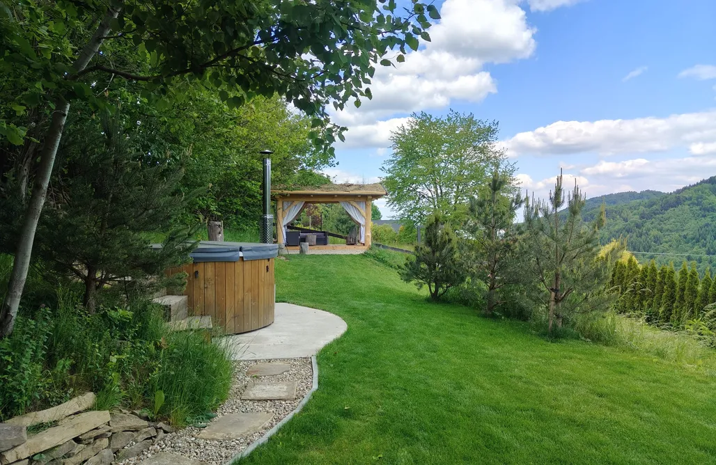 noclegi AlohaCamp Domek w górach Ponad Mgłami 1