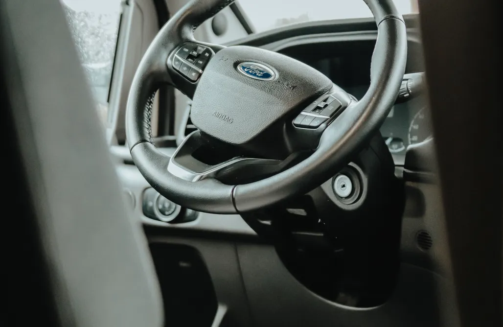 alojamientos AlohaCamp Kamper alkowa - Apartament na kołach (7 os.) 1