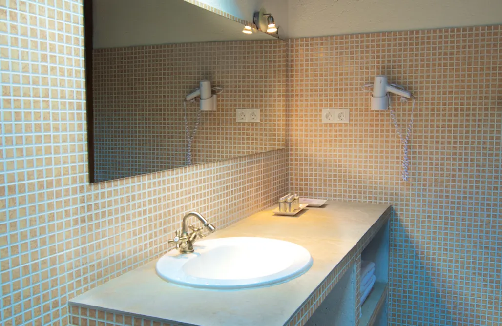 Alojamiento Huesca Borda de Calvera 1