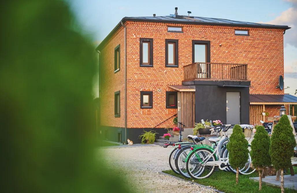 Noclegi z Jacuzzi Dom z winnicą w stylu loft 2