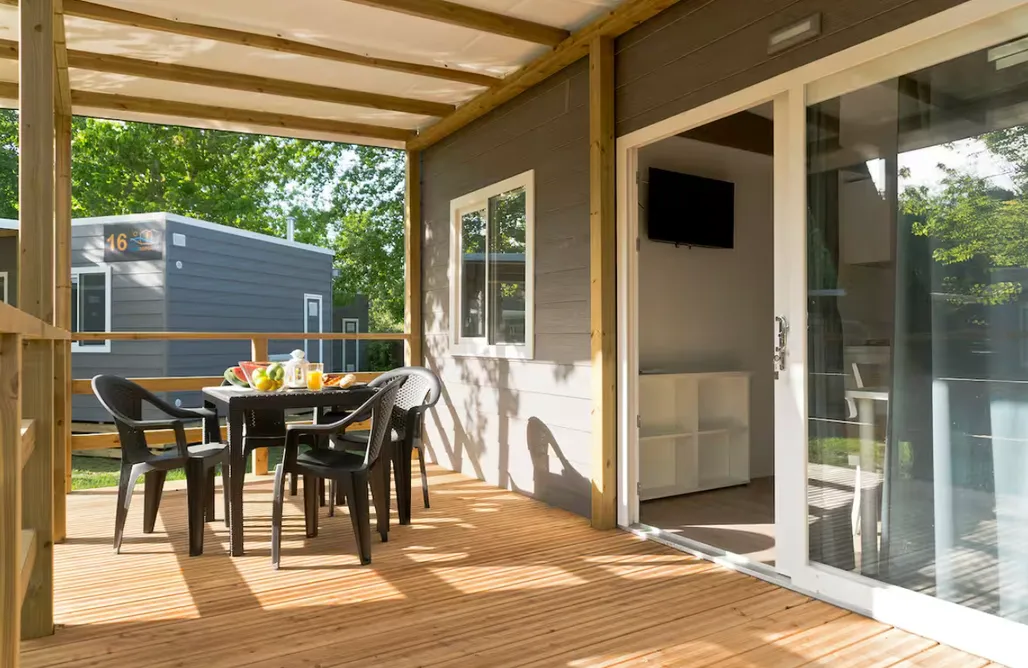 Sea & Sun - domek mobilny blisko morza AlohaCamp