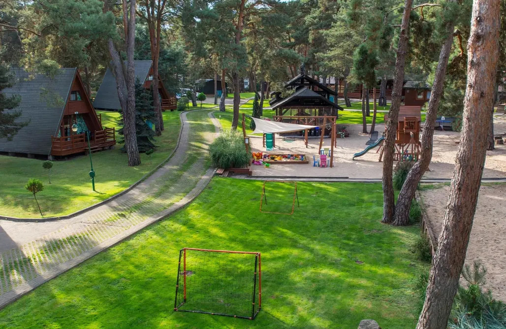 Campus Karolina - kompleks domków wypoczynkowych AlohaCamp