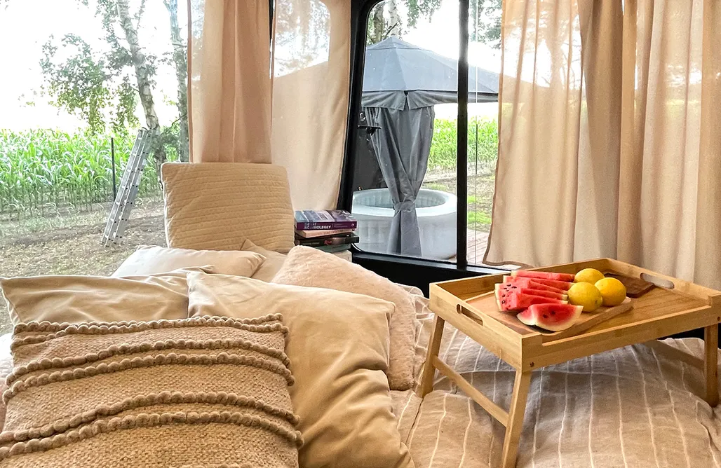 AlohaCamp DOM.LAS & BUS 2