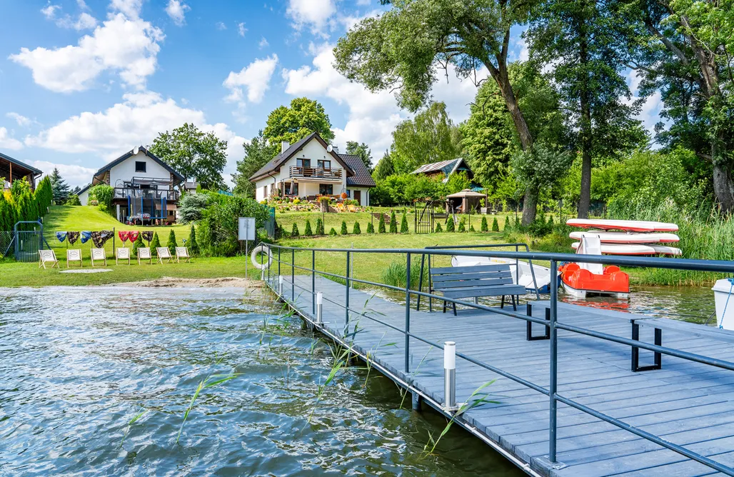 AlohaCamp accommodation Wikno Port 1