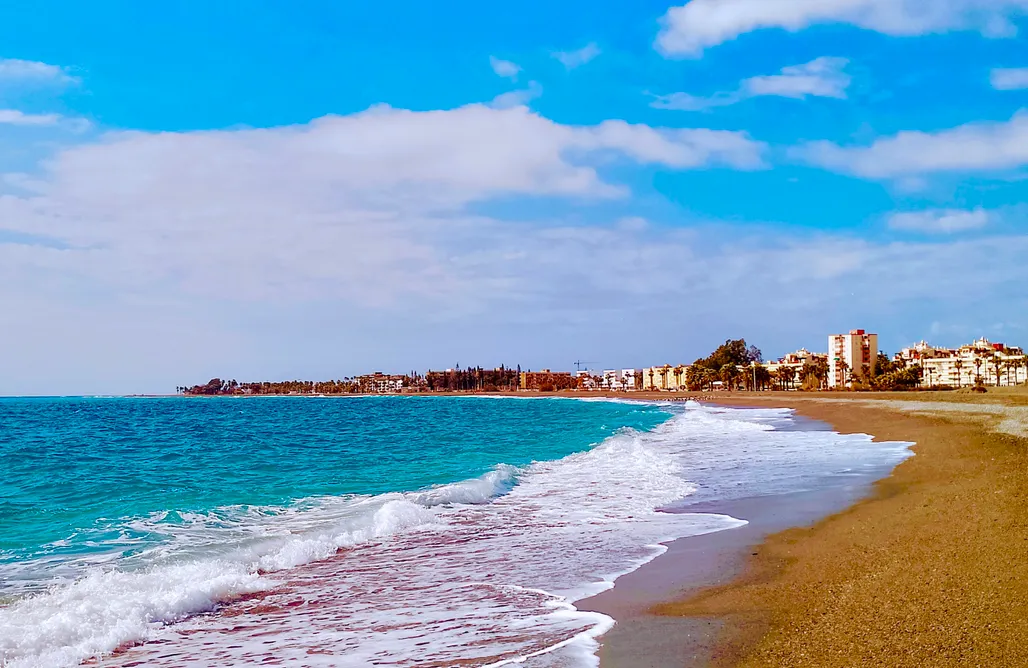 alojamientos AlohaCamp Tropical Dreams Motril 1