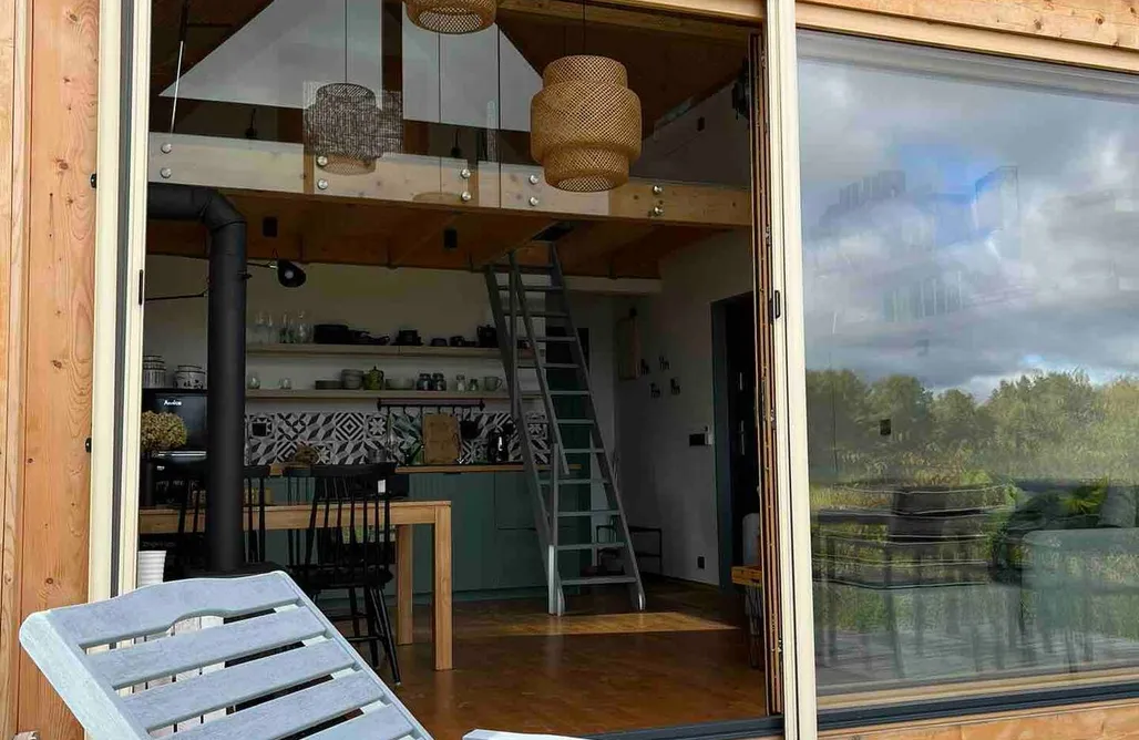 noclegi AlohaCamp Niebieski Domek nad jeziorem Mazurskie Klimaty 5