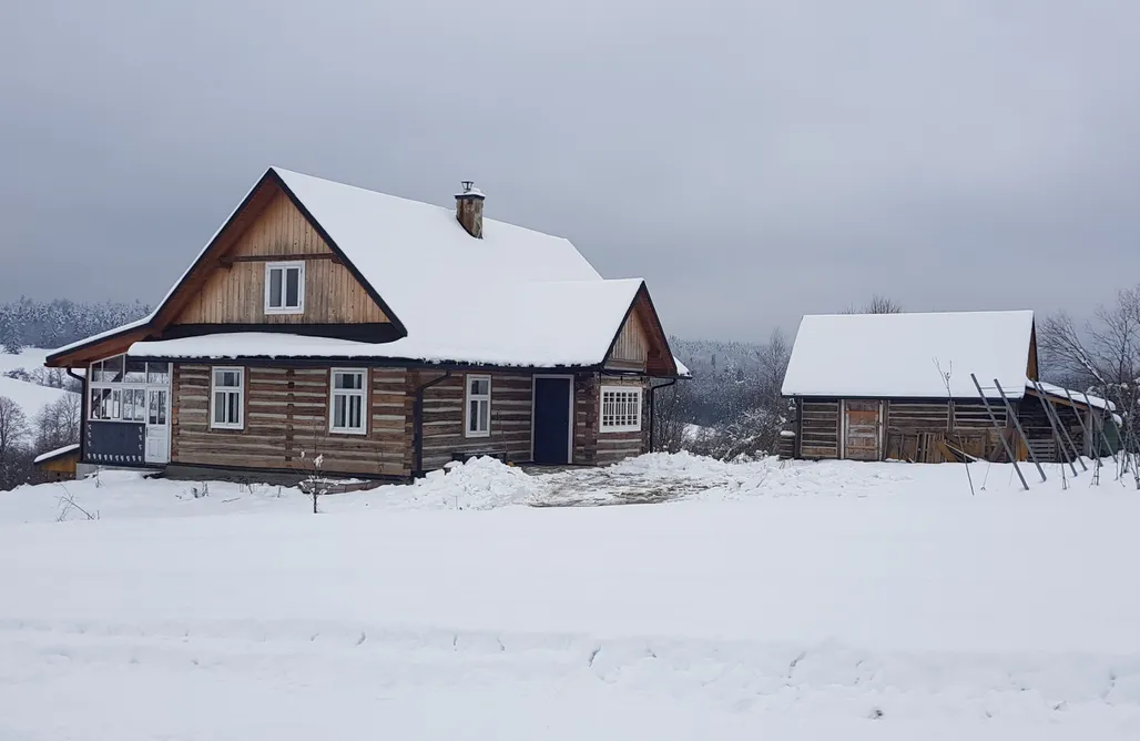 Małastów noclegi Utopia - dom przy winnicy 1