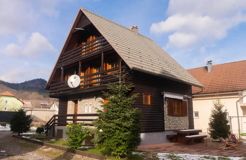 AlohaCamp accommodation Vila Olimp 2