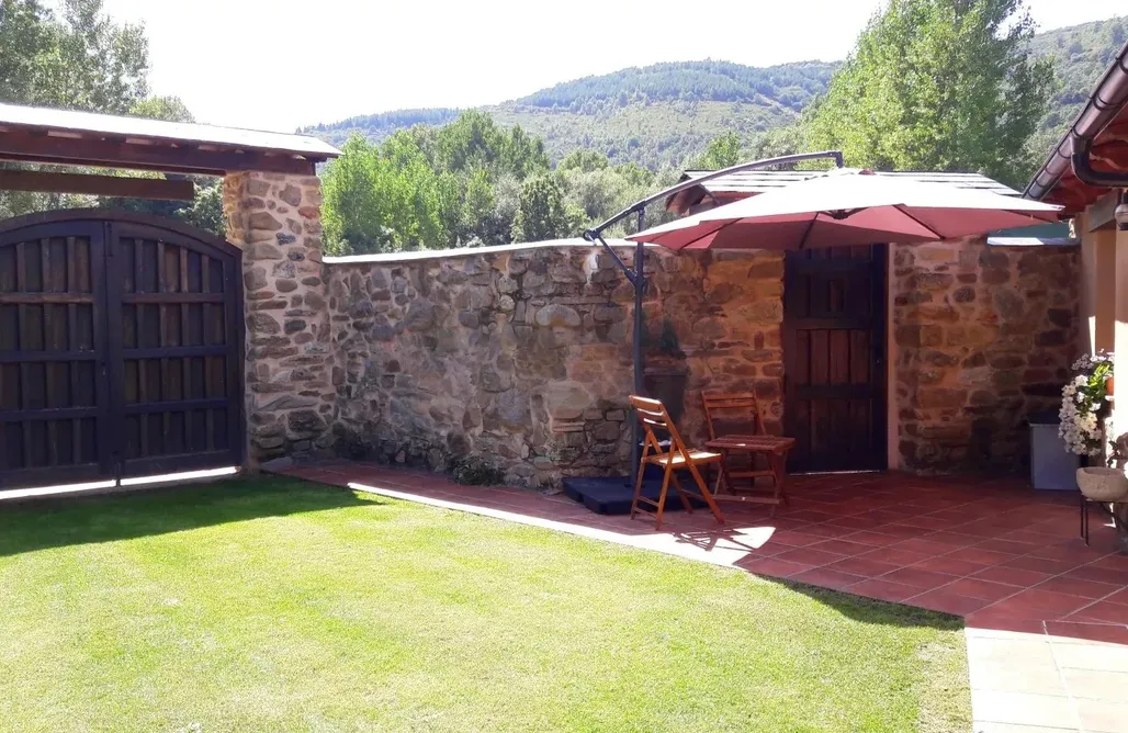 alojamientos AlohaCamp El Duende del Omaña 3