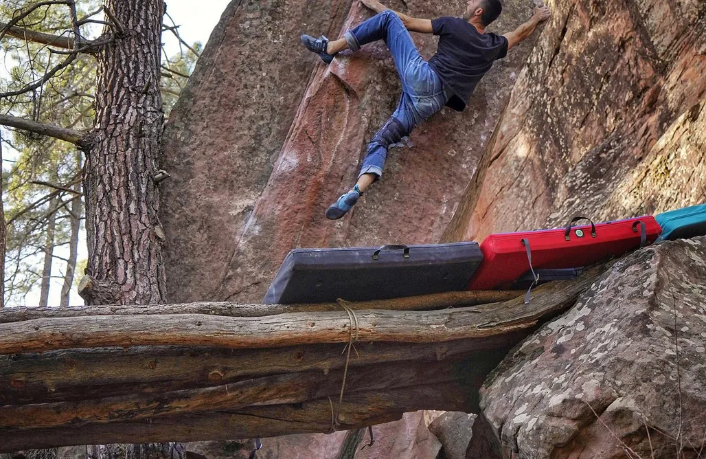 AlohaCamp Cama en habitacion compartida (doble o triple) con baño compartido 1