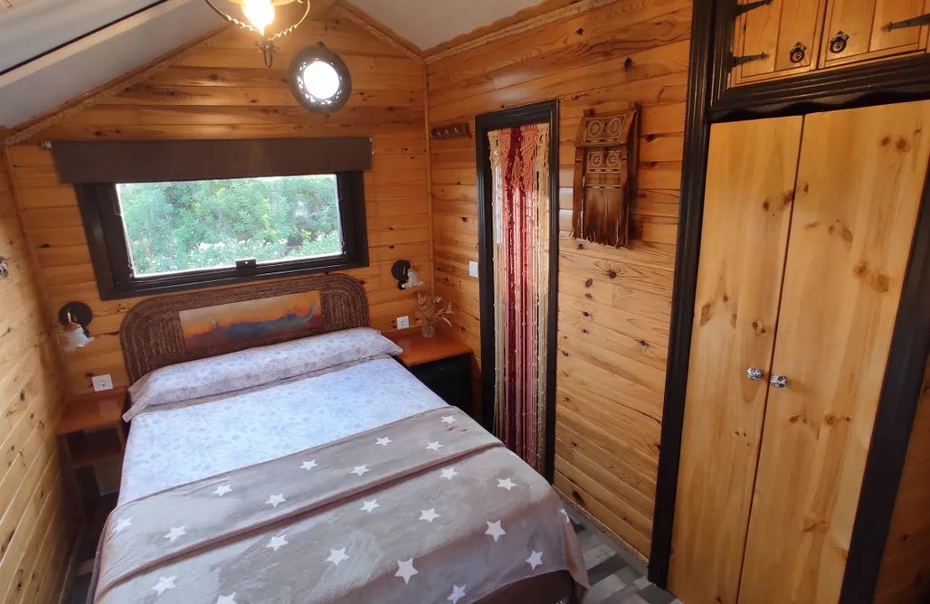 AlohaCamp Tierra de Arte - Casa del Árbol 4