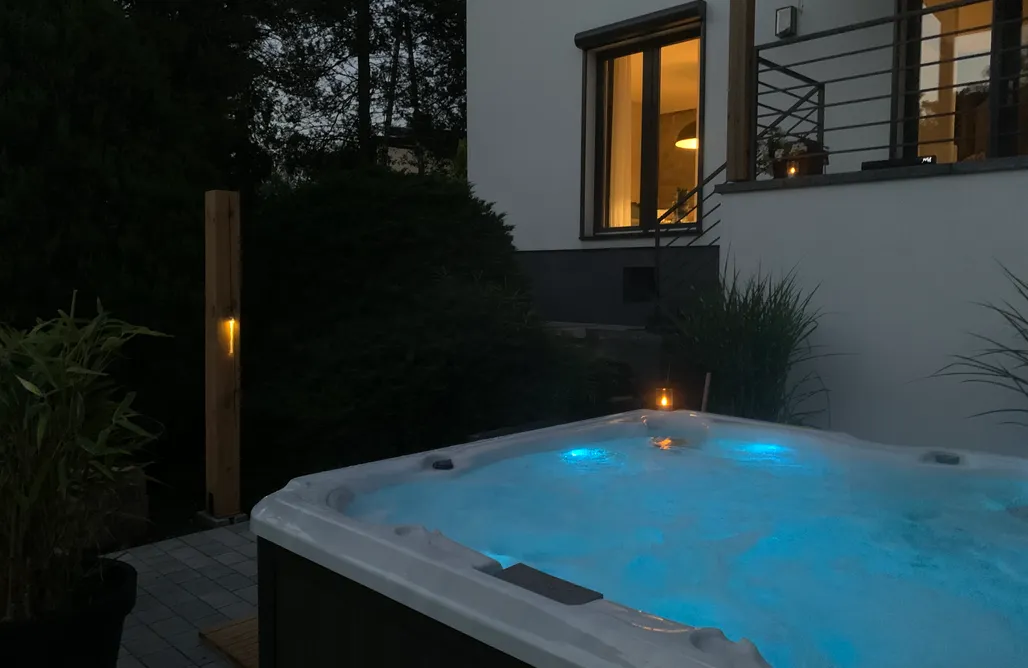 N°39 – Jacuzzi, Spokój i Komfort AlohaCamp