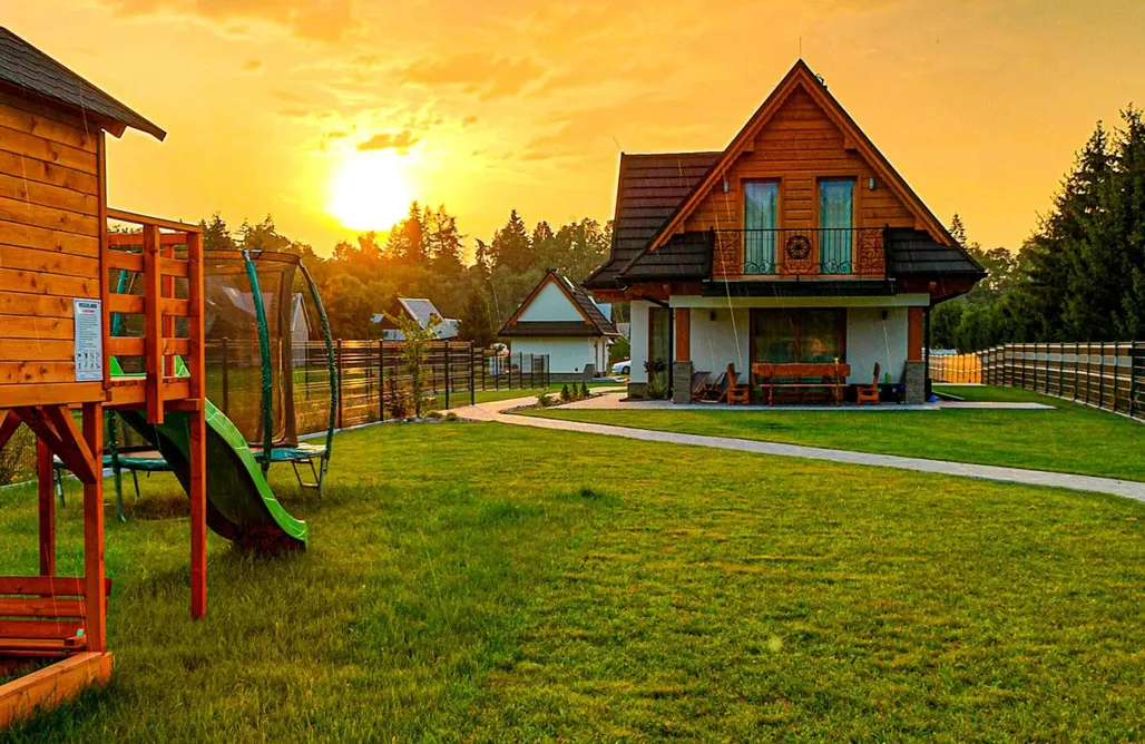 noclegi AlohaCamp Domki "Na Dziedzinie" z Gorącą Balią 3