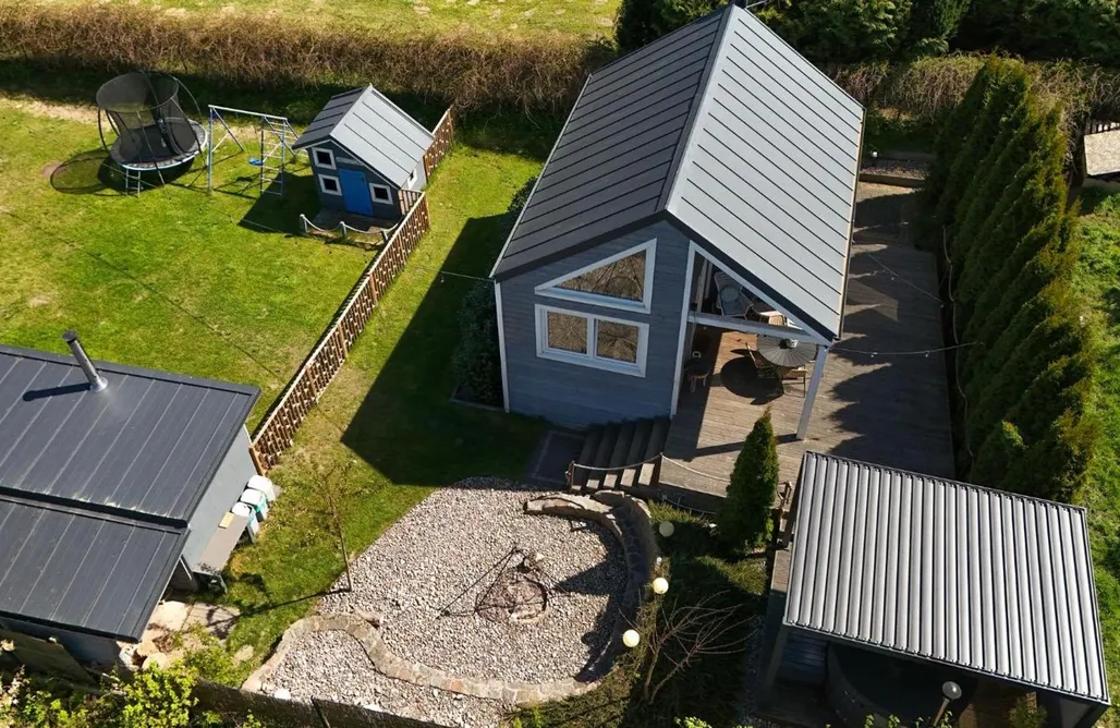 ArkaSasino Domek z Jacuzzi AlohaCamp