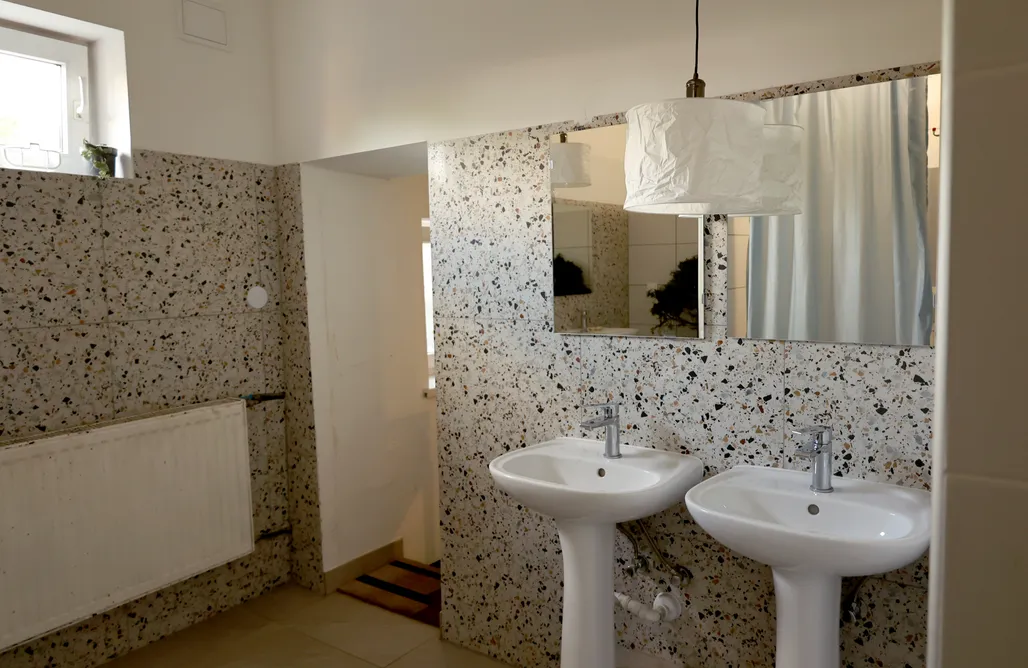 AlohaCamp Podwójny pokój grupowy 4