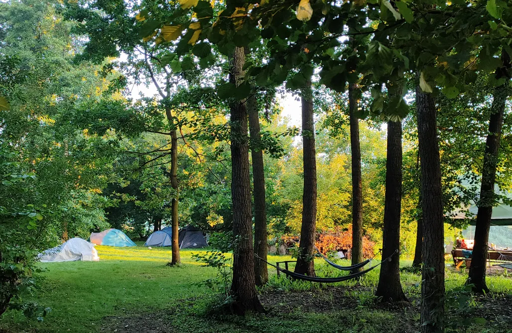 AlohaCamp Nocleg we własnym namiocie 4