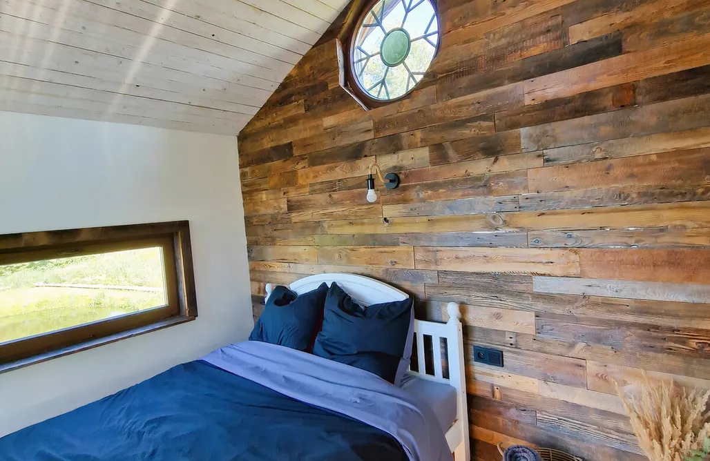 AlohaCamp OSTOJA - Glamping Nad Stawem  2