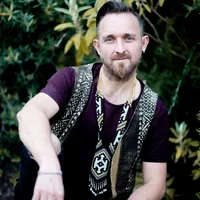 Markus propietario Cinco Lunas Retreat: Oasis & Conscious Guesthouse 