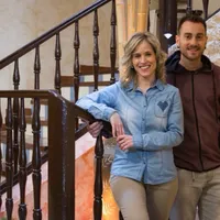 Jana & Iker  propietario Igloo Rooms