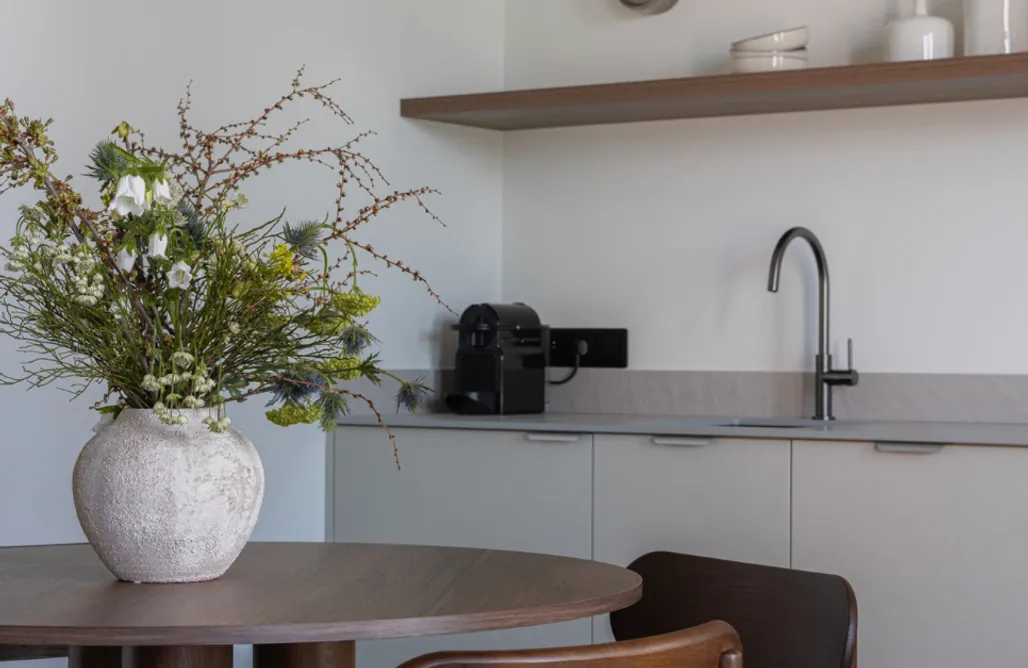 AlohaCamp Stone suite 3