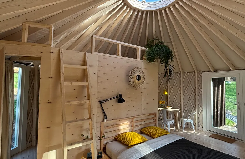 AlohaCamp Jurta Biała 2