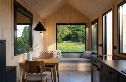 Zdjęcie obiektu Mini Lake House - domek nad samym jeziorem