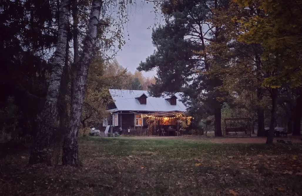 AlohaCamp accommodaties Białasówka - Dom w lesie 1