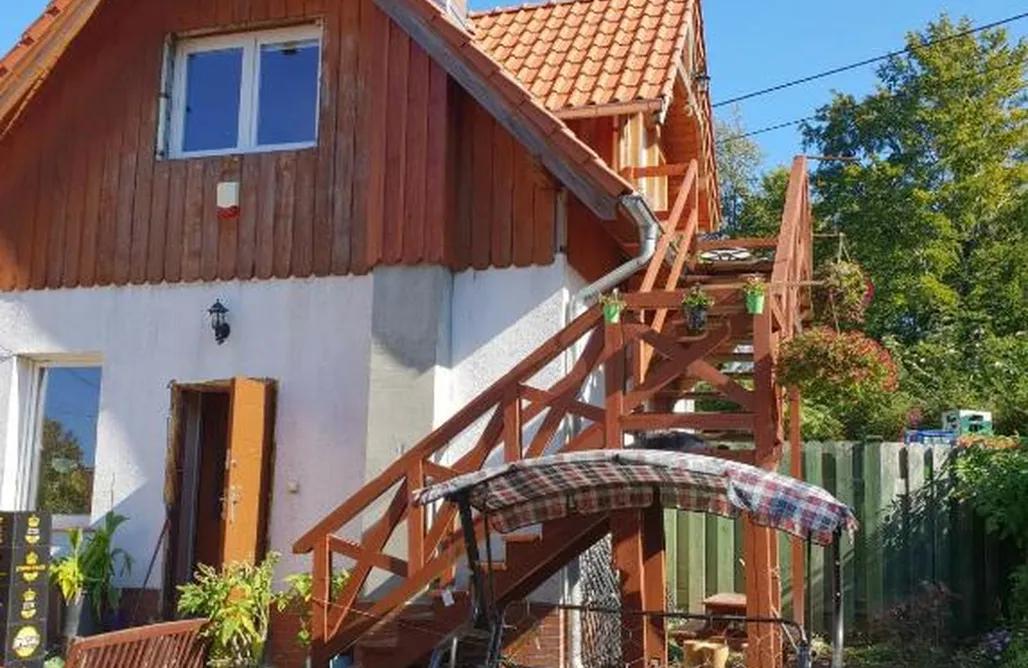 noclegi AlohaCamp Vinico 4