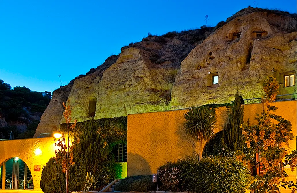 Casas en el Bosque Cuevas de Bardenas 1