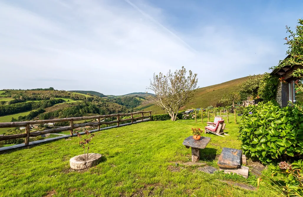 alojamientos AlohaCamp As Casías d'Oscos 1