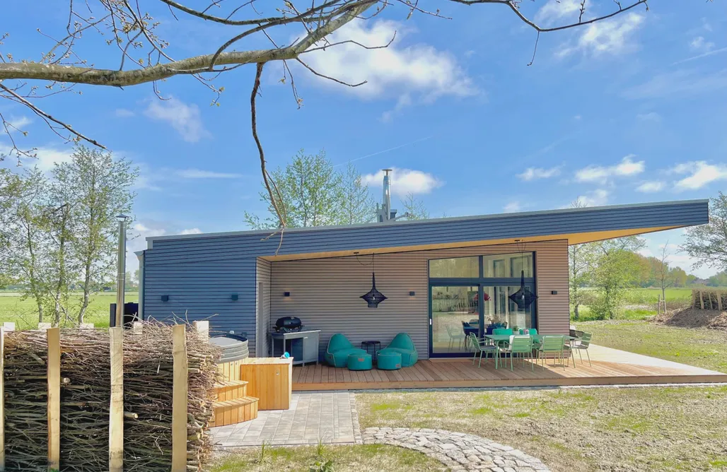 Unterkunft AlohaCamp Haus NordseeGut - das Bunte 2