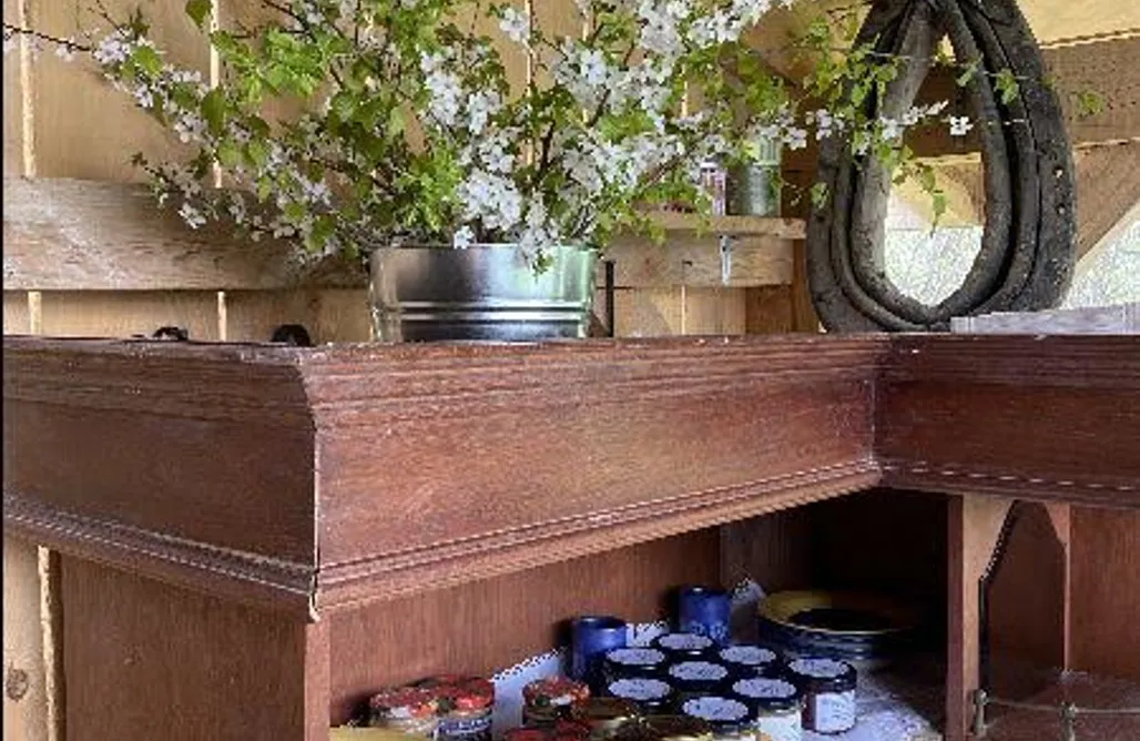 Jezioro Tarnobrzeskie Noclegi Miejsce kamperowe - Serownia Podłazy 1