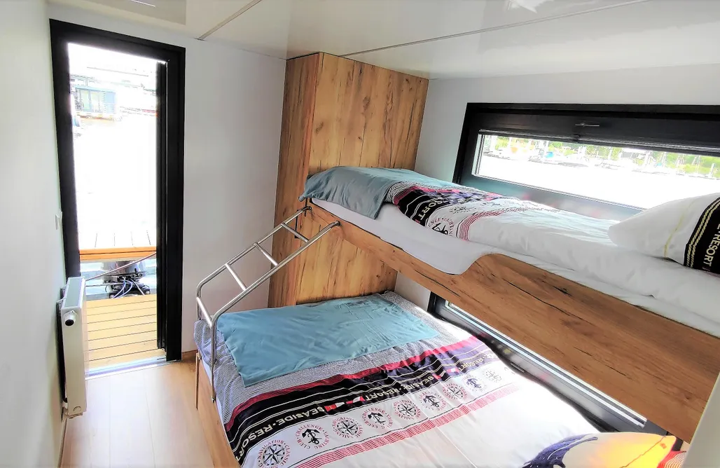 Glamping śląskie Houseboat 7 os pływający dom Water King apartament na wodzie 1