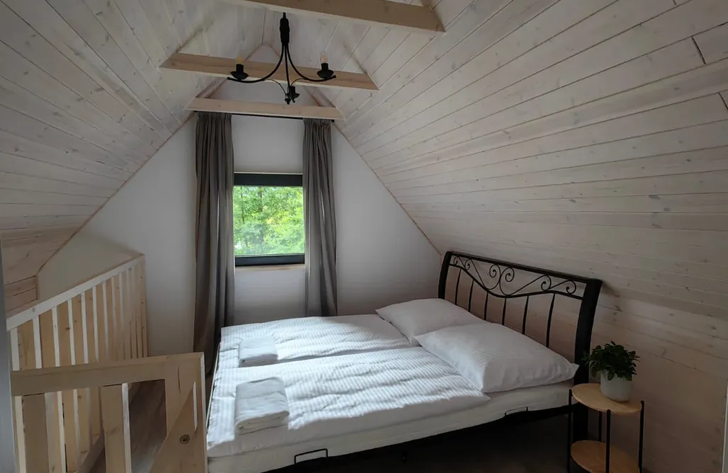 AlohaCamp Domek z balią 2