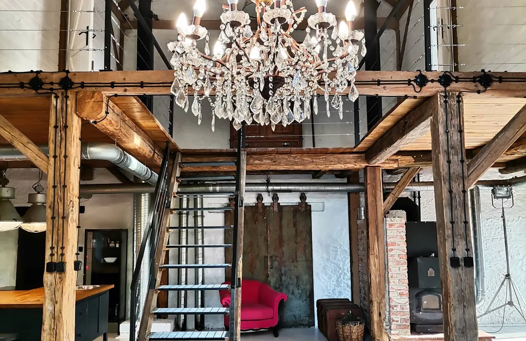 AlohaCamp Loft Wiejska  2