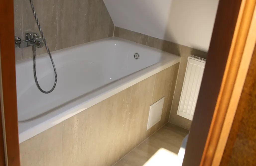 AlohaCamp Mały pokój dwuosobowy z widokiem na ogród 1